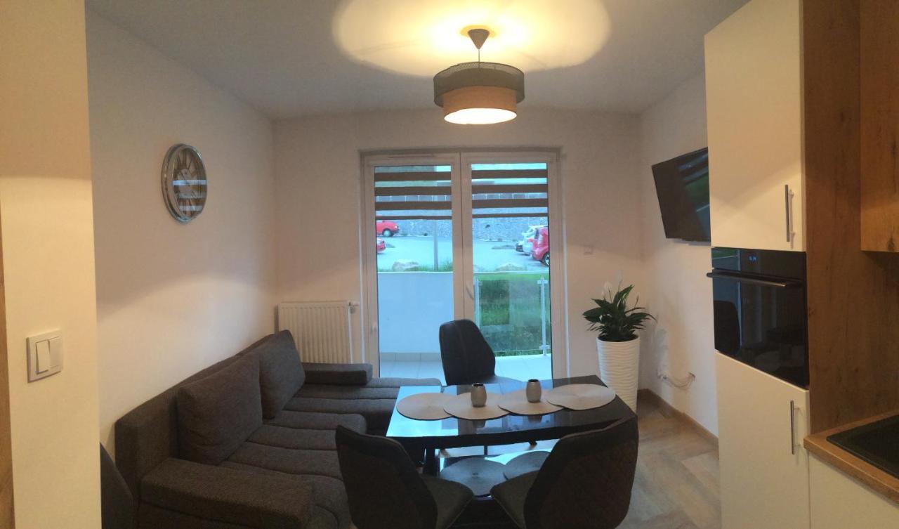 Apartament Happy View Lägenhet Jelenia Góra Exteriör bild