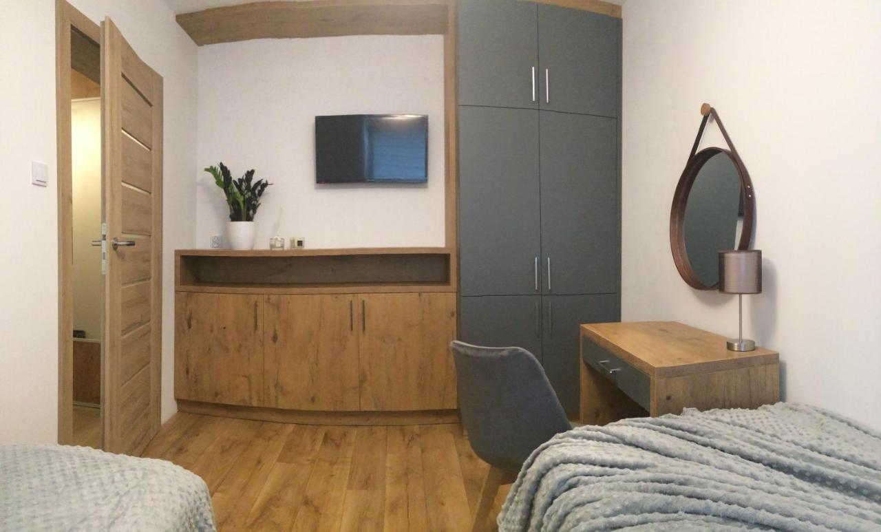 Apartament Happy View Lägenhet Jelenia Góra Exteriör bild
