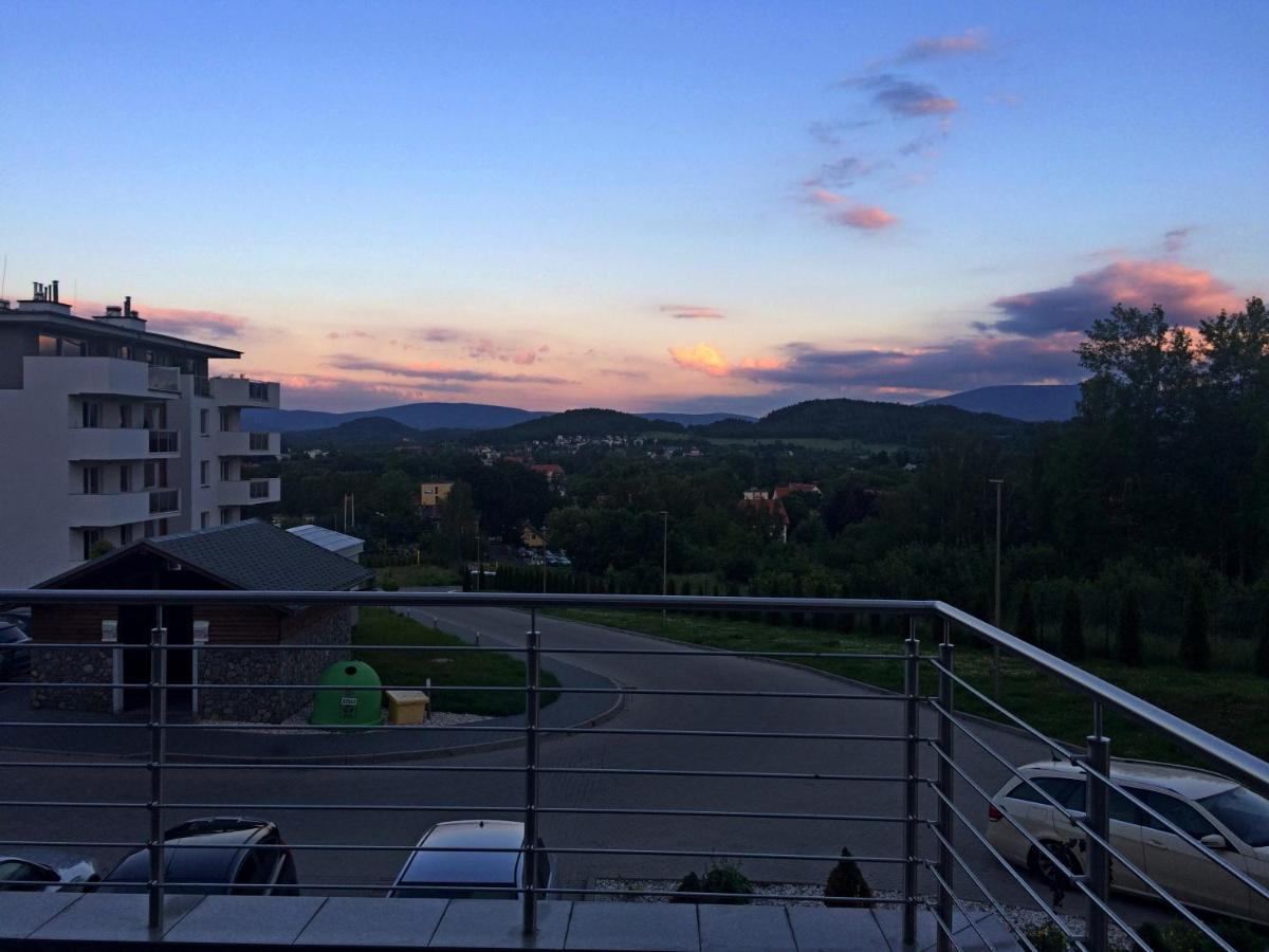 Apartament Happy View Lägenhet Jelenia Góra Exteriör bild