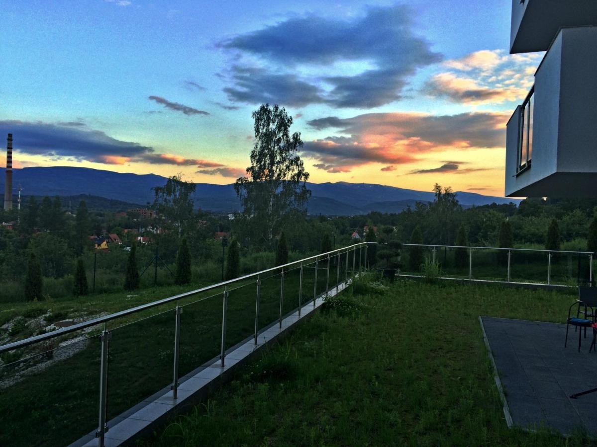 Apartament Happy View Lägenhet Jelenia Góra Exteriör bild